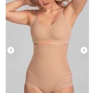 Honeylove Queen Brief Women's 1X | Sand | Tummy Control, Sculpting | NWOT